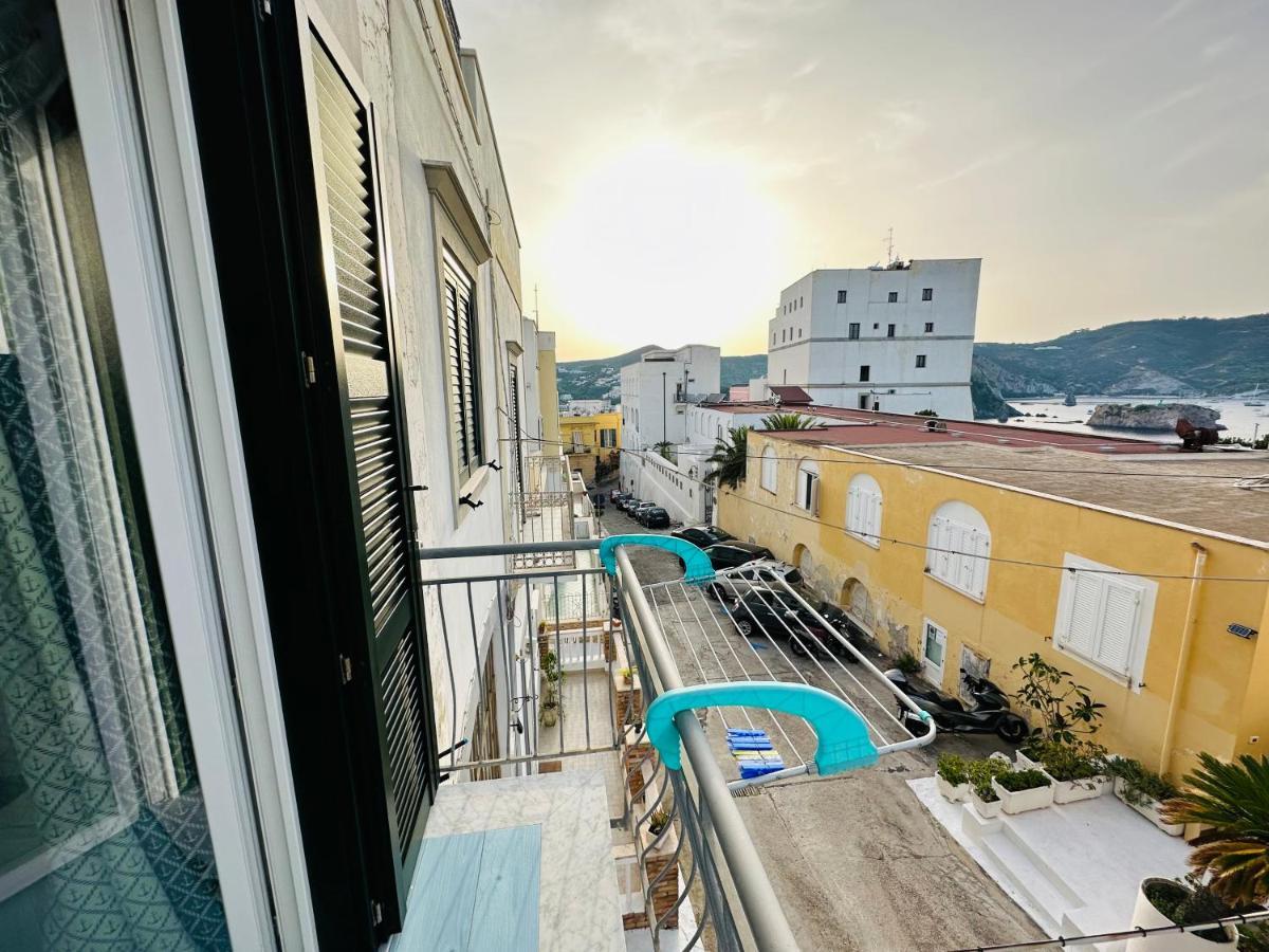 Sky Ponza - Immobilevante 外观 照片