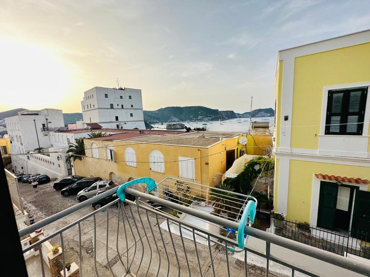 Sky Ponza - Immobilevante 外观 照片